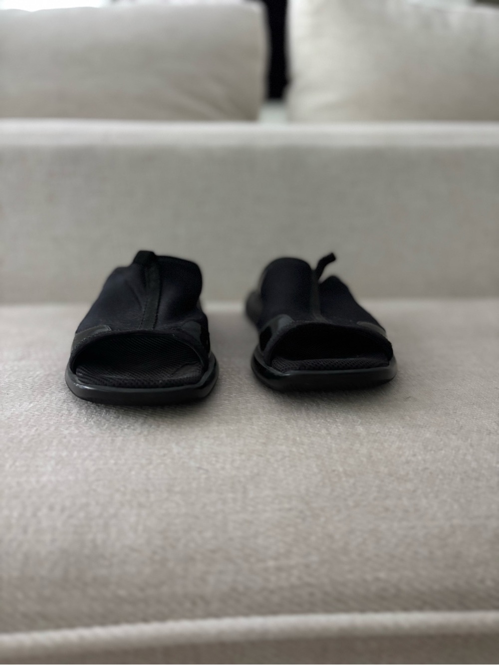 Women’s Prada Slide - Picture 6 of 8